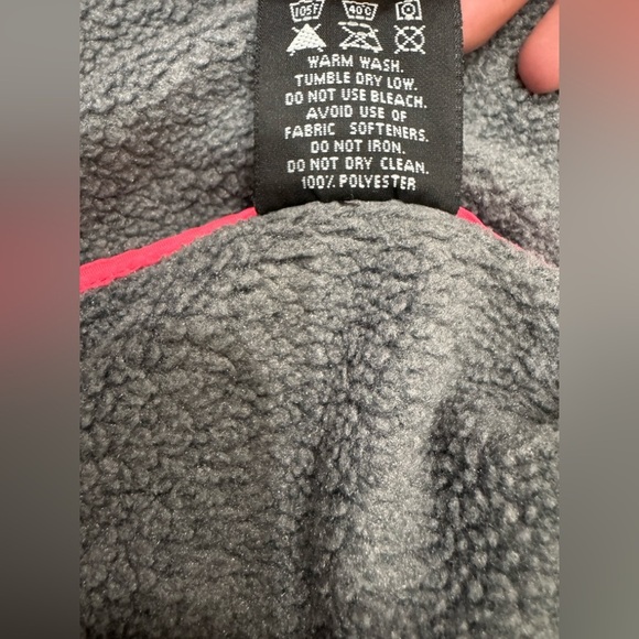 FREUEN SCHUH Gray and Yellow Women's Sweater 💛💖 - Picture 8 of 9